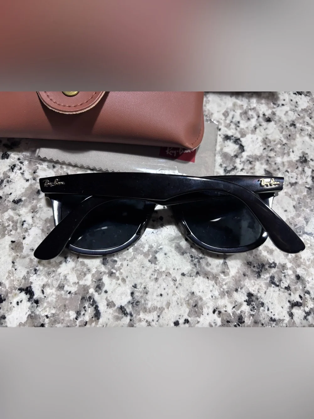 Ray-Ban Black Wayfarer-Style Men’s Sunglasses
